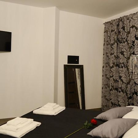 Bed and Breakfast Let'S Go To Rom Exterior foto
